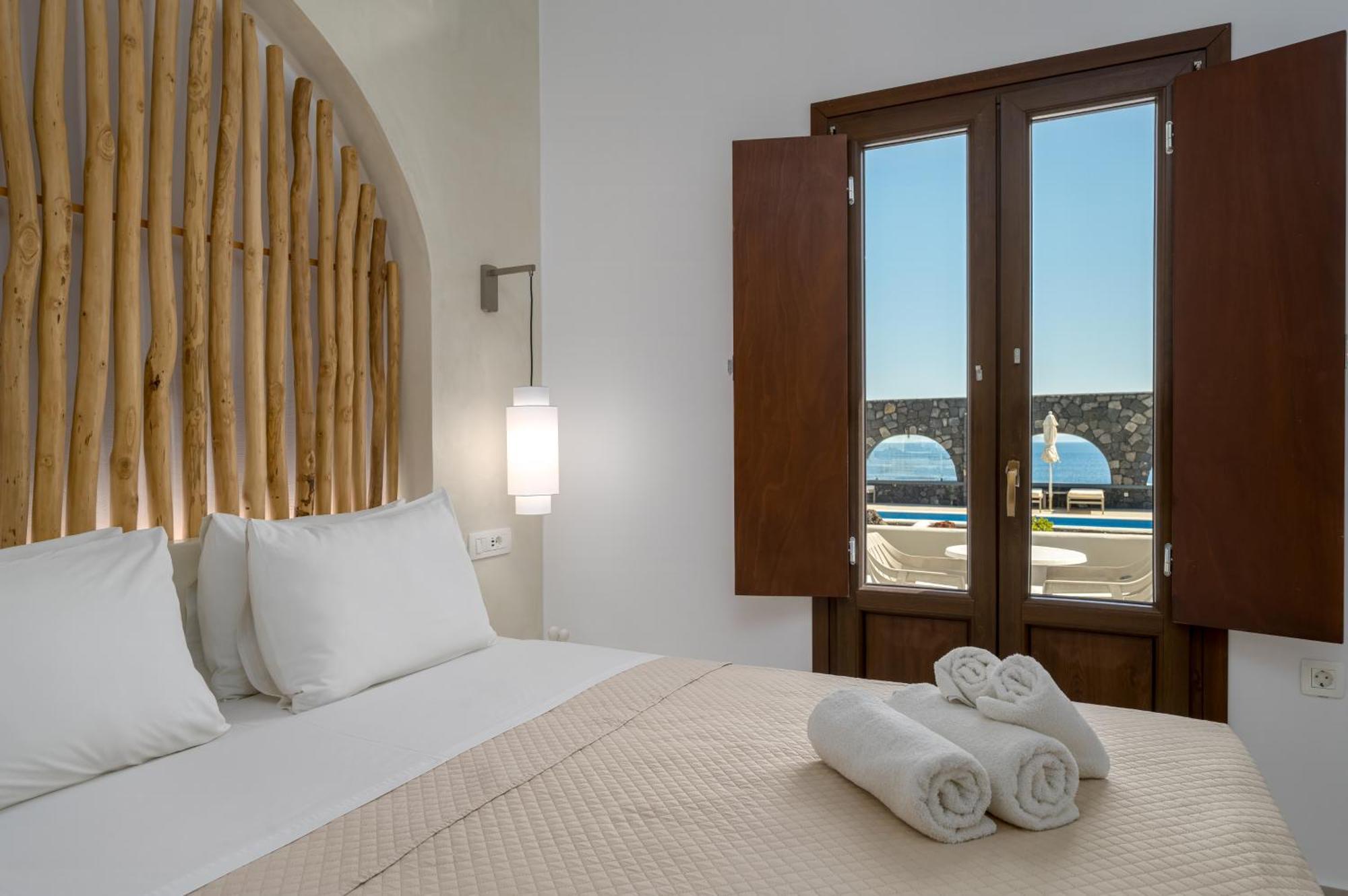 Agia Irini Konukevi 3*